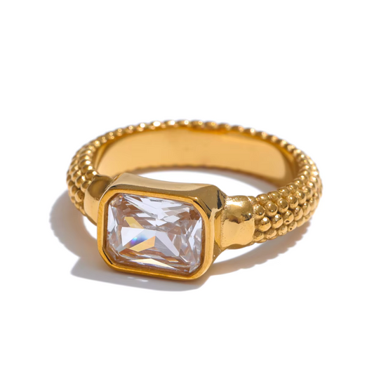 CELESTE RING